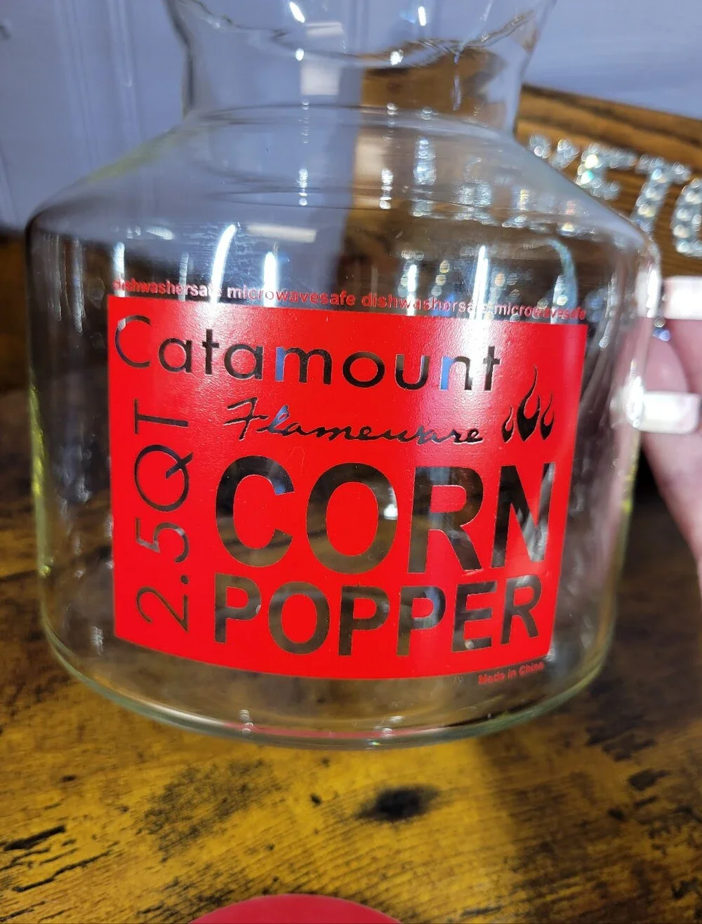 Vintage Catamount Microwave Corn Popper Glass  Popcorn Maker - Red Accents